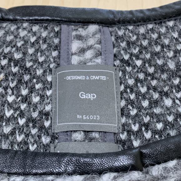 Women's Gap Boucle Grey Boy Wool Blend Coat Jacket Winter Sz 4 - Picture 4 of 9